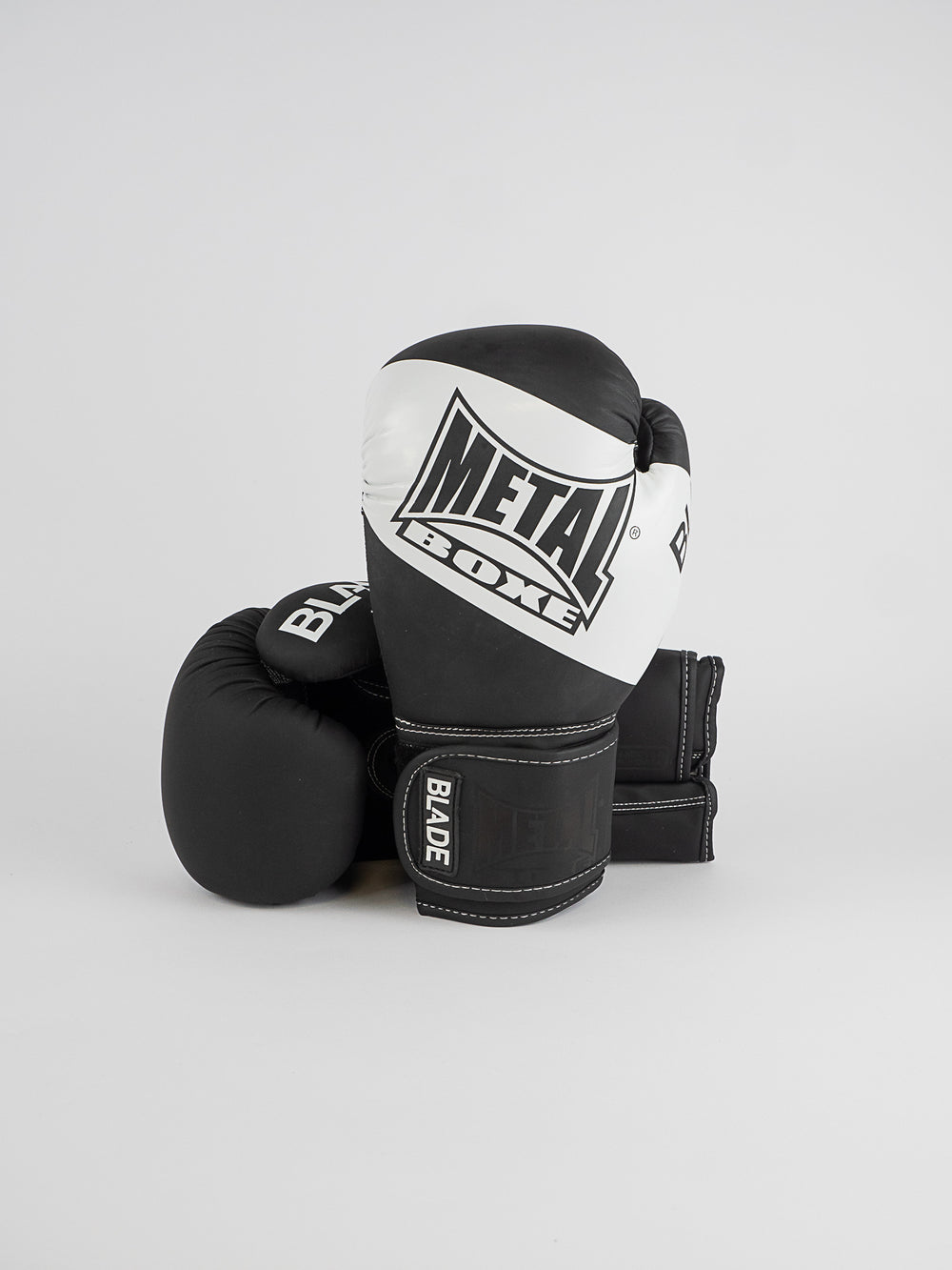 Gants Blade Black & White563:2025 592:2073